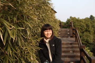 2012级硕士 谢静波