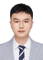 2020级硕士 王新尧