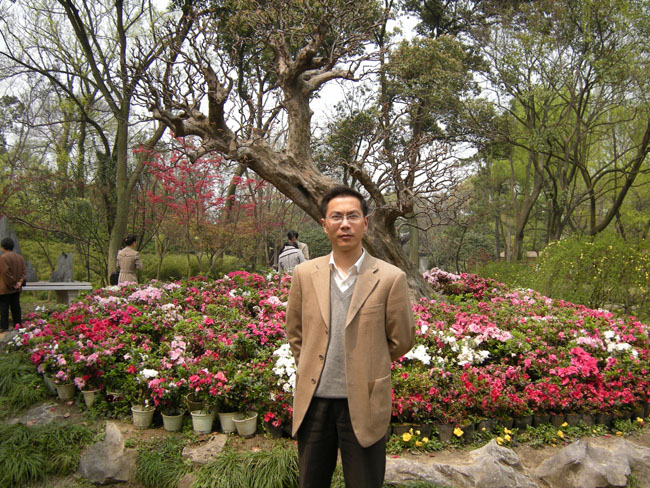 2003级研究生 曹向前